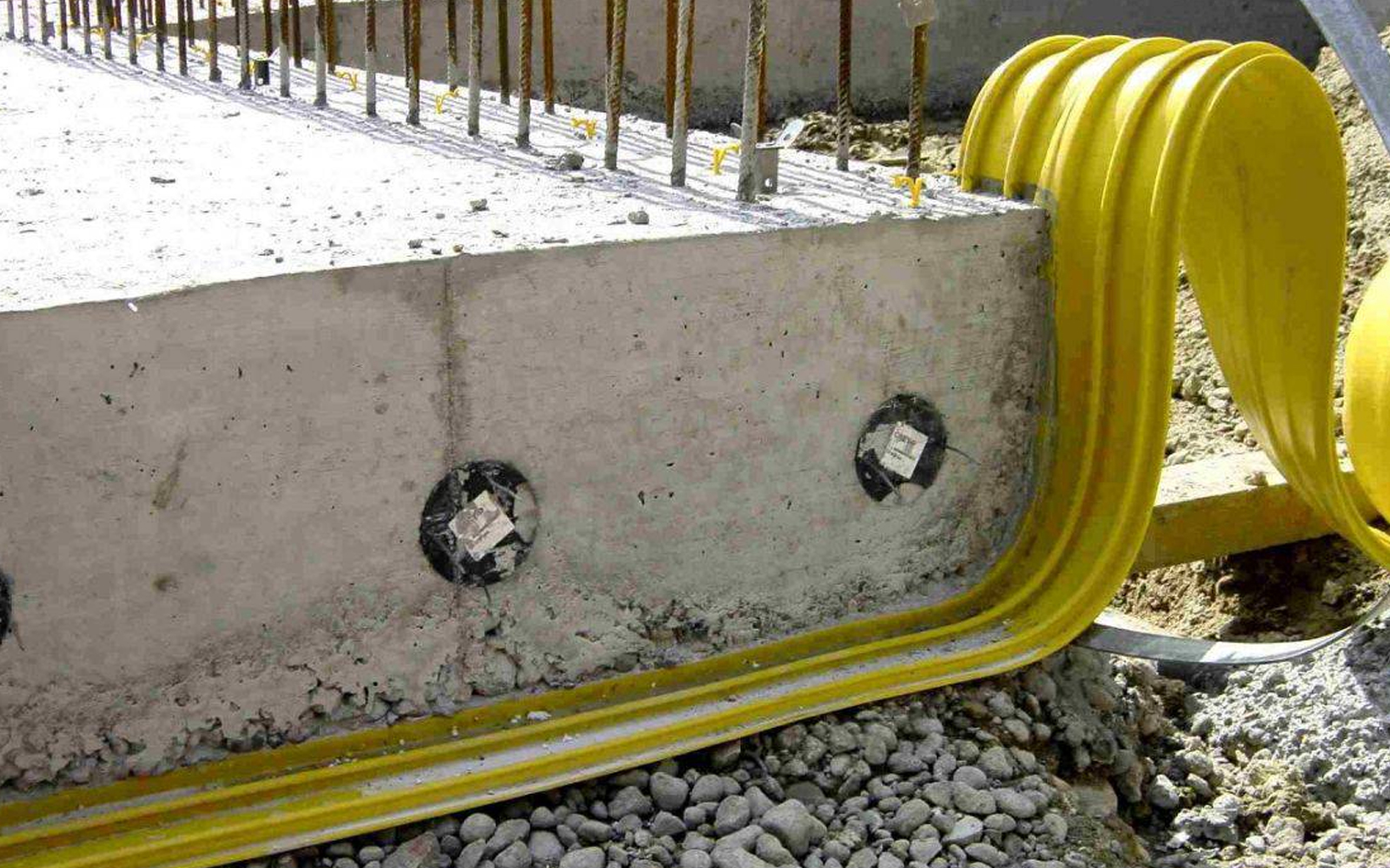 واتراستاپ بتن