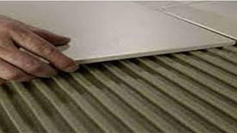 چسب های کاشی خمیری آماده به مصرف با عملکرد و چسبندگی بالا